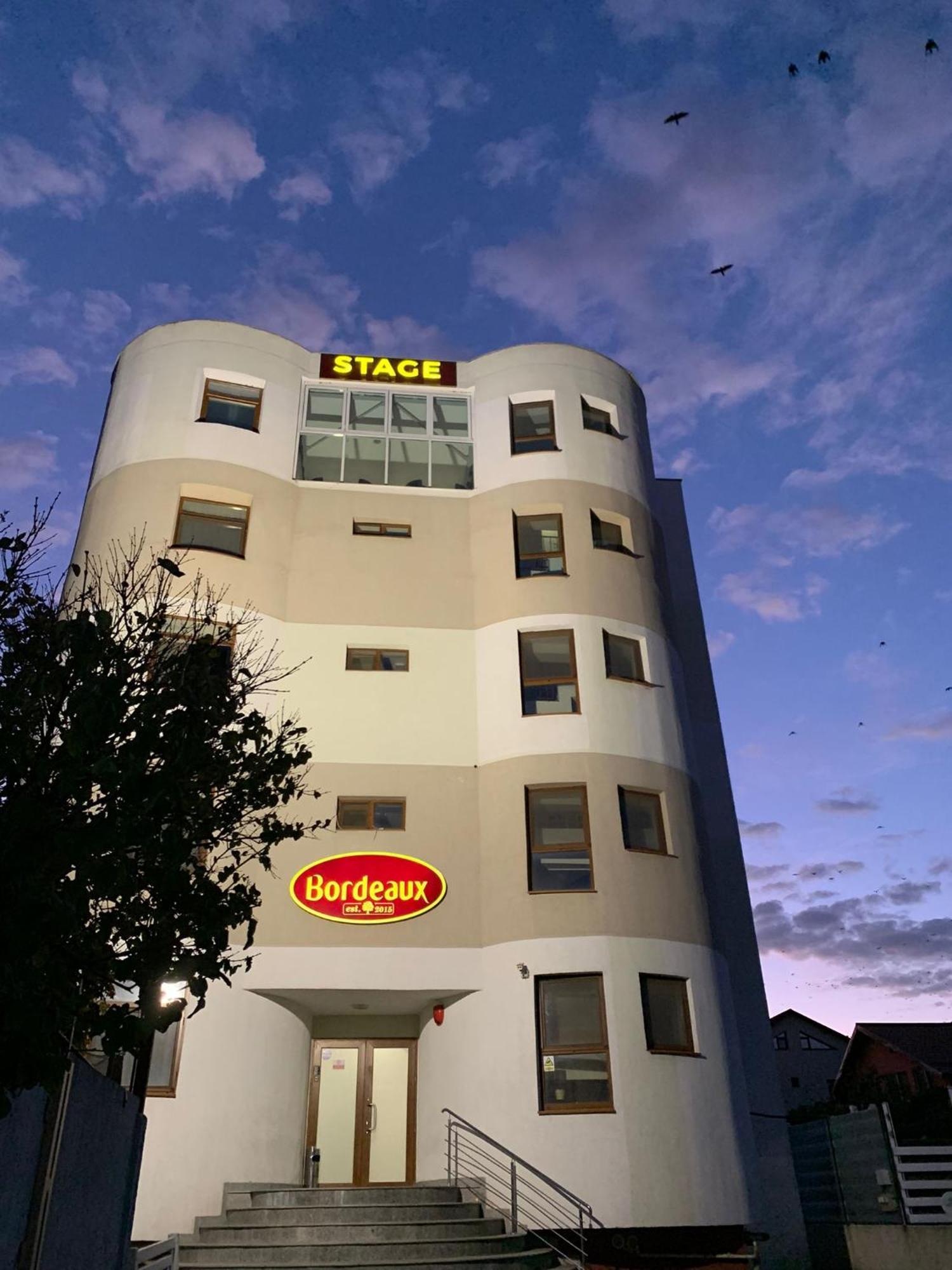 Galaţi Hotel Bordeaux מראה חיצוני תמונה