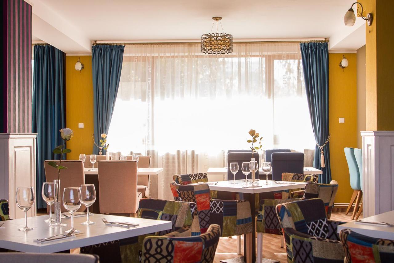 Galaţi Hotel Bordeaux מראה חיצוני תמונה